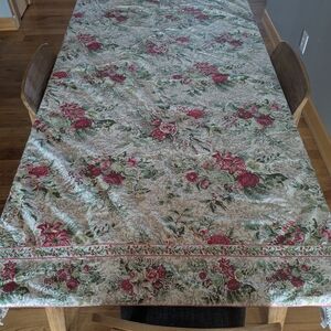 April Cornell 100% Cotton Tablecloth